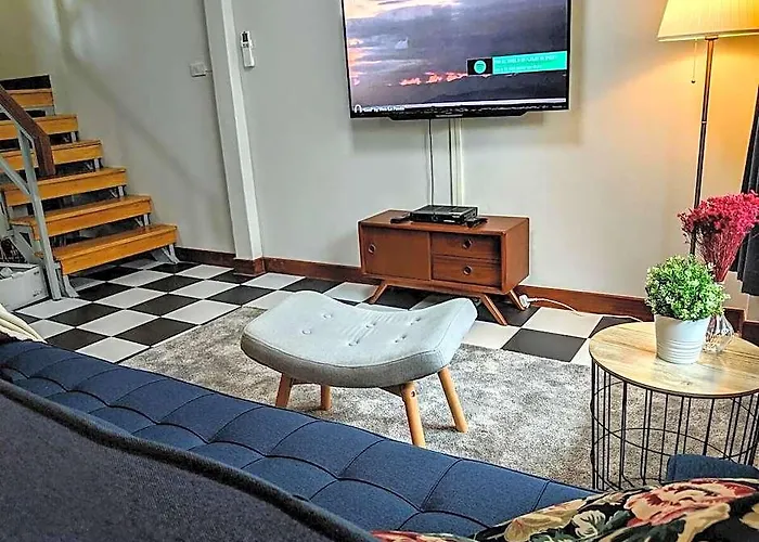 Hotel Entiresinglehouse 2br 400m-mrt Huaikwang 2carpark Bangkok