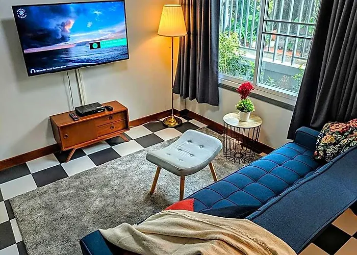 Entiresinglehouse 2br 400m-mrt Huaikwang 2carpark