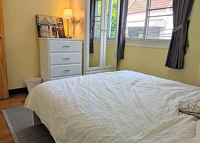 Entiresinglehouse 2br 400m-mrt Huaikwang 2carpark 4* Bangkok